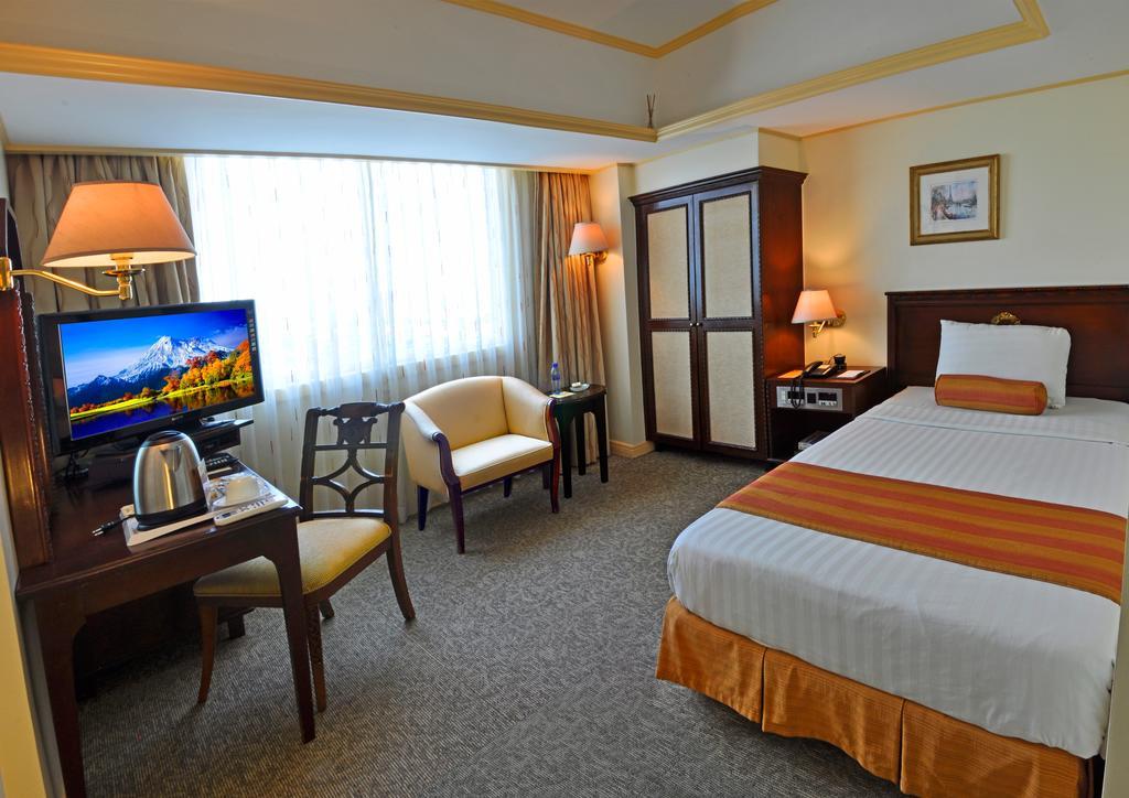 Networld Hotel Spa And Casino Pasay Luaran gambar