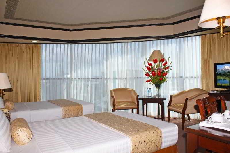 Networld Hotel Spa And Casino Pasay Luaran gambar